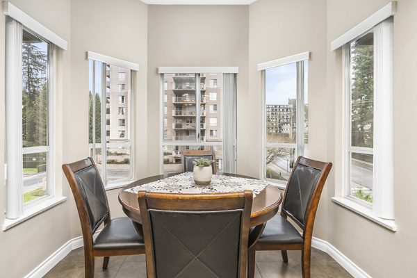 BIGPHO EDITING PHOTO